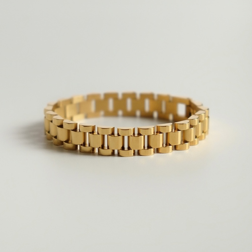 Chunky Strap Chain Bracelet | Gold Plated Stainless Steel Bracelet - Picture 4 of 4